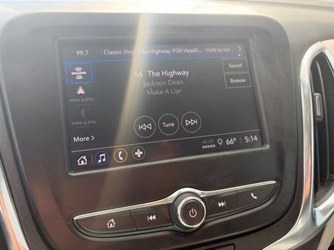 Used 2023 Chevrolet Equinox LS FWD image 20
