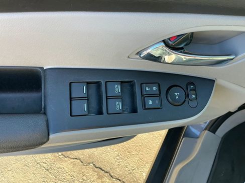 Used 2016 Honda Odyssey SE image 17