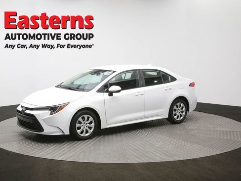 Used 2024 Toyota Corolla LE image 55