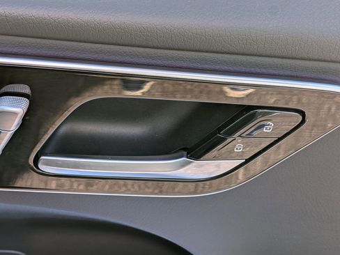 Used 2022 Mercedes-Benz C 300 Sedan image 36