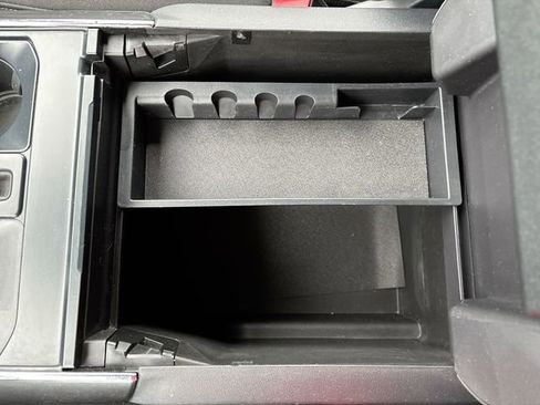 Certified 2022 Ford F150 XLT w/ Equipment Group 302A High image 28