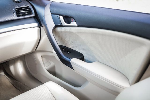 Used 2013 Acura TSX w/ Technology Package FWD image 43