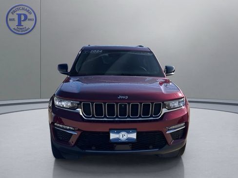 Used 2024 Jeep Grand Cherokee Limited w/ Luxury Tech Group II AWD/4WD image 2