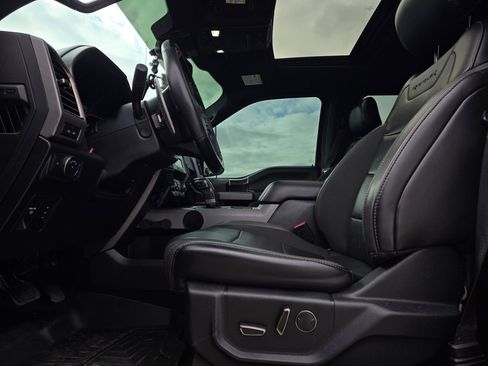 Used 2019 Ford F150 Raptor w/ Equipment Group 802A Luxury image 10