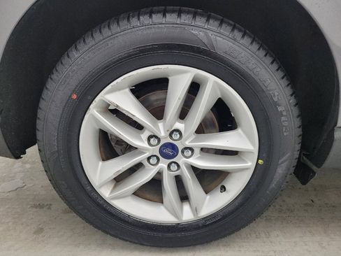 Used 2016 Ford Edge SEL w/ Equipment Group 201A AWD/4WD image 31