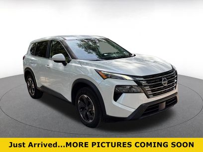 Used 2025 Nissan Rogue SV