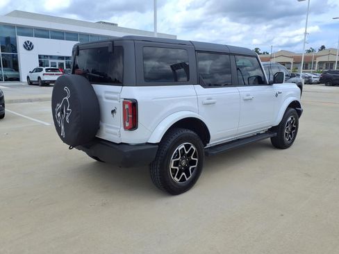 Used 2025 Ford Bronco Outer Banks AWD/4WD image 6