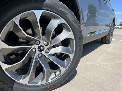 New 2025 Lincoln Aviator Reserve image 15