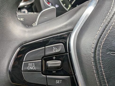 Used 2017 BMW 530i xDrive image 17