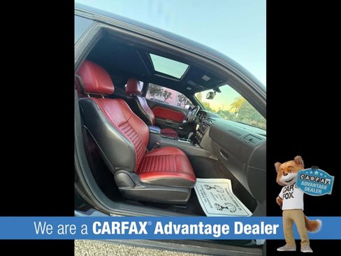 Used 2014 Dodge Challenger SXT RWD image 70
