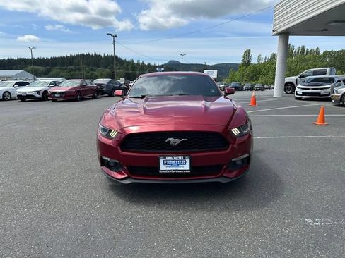 Used 2015 Ford Mustang Premium RWD image 7