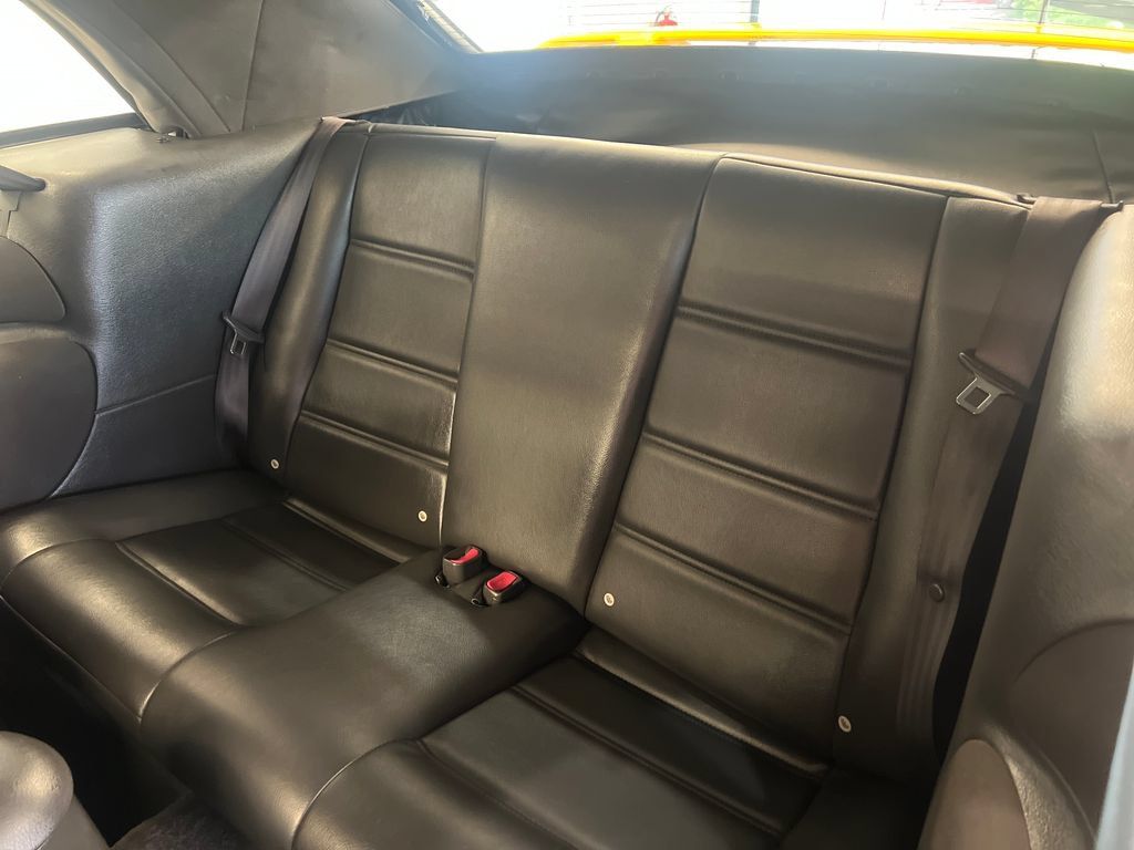 Used 2004 Ford Mustang Convertible RWD image 36