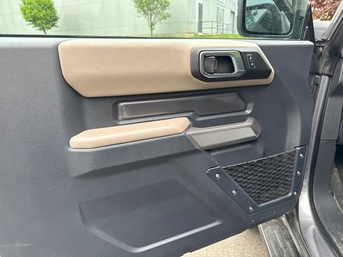 Used 2023 Ford Bronco Wildtrak AWD/4WD image 32