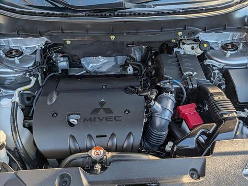 Used 2024 Mitsubishi Outlander Sport SE image 10