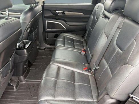 Used 2022 Kia Telluride EX w/ Towing Package AWD/4WD image 14