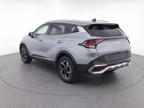 Used 2025 Kia Sportage LX FWD image 6