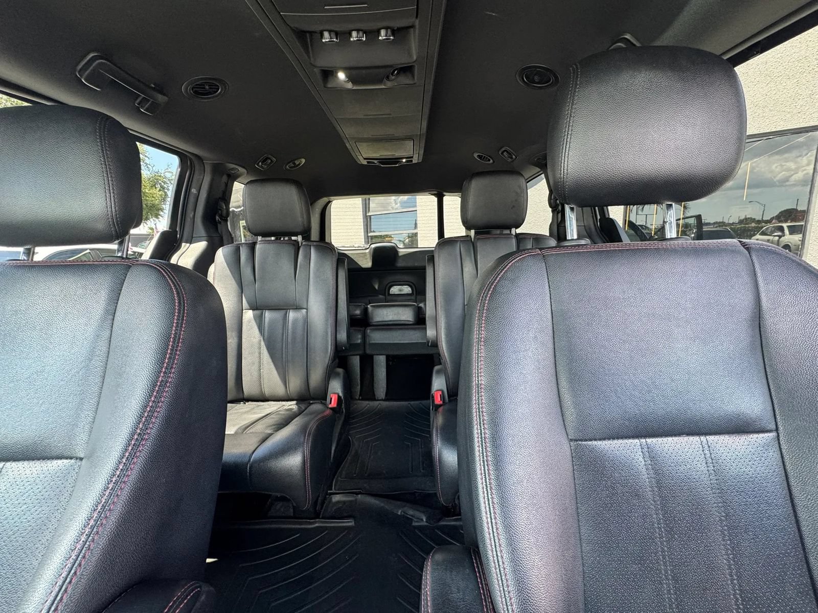 Used 2019 Dodge Grand Caravan GT FWD image 27