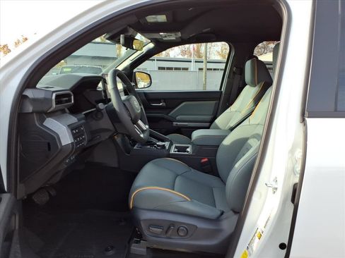 Used 2025 Toyota Tacoma 4x4 Double Cab Hybrid w/ Tow Tech Package image 10