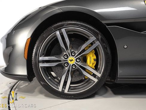 Used 2020 Ferrari Portofino RWD image 63
