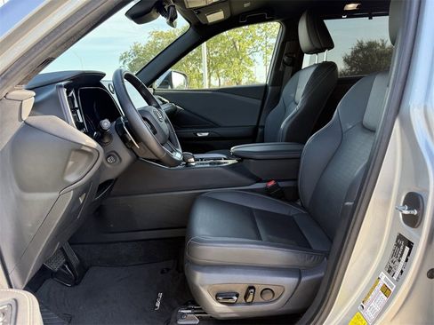 Used 2024 Lexus TX 350 FWD image 22