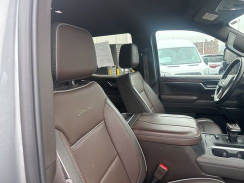 Used 2024 GMC Sierra 1500 Denali w/ Technology Package image 10