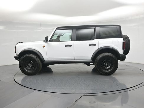 New 2026 Ford Bronco Badlands image 5