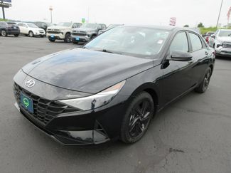 Used 2022 Hyundai Elantra SEL FWD 360° Tour