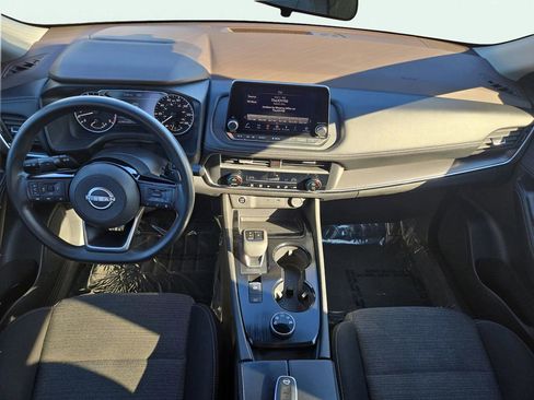 Used 2023 Nissan Rogue SV image 20