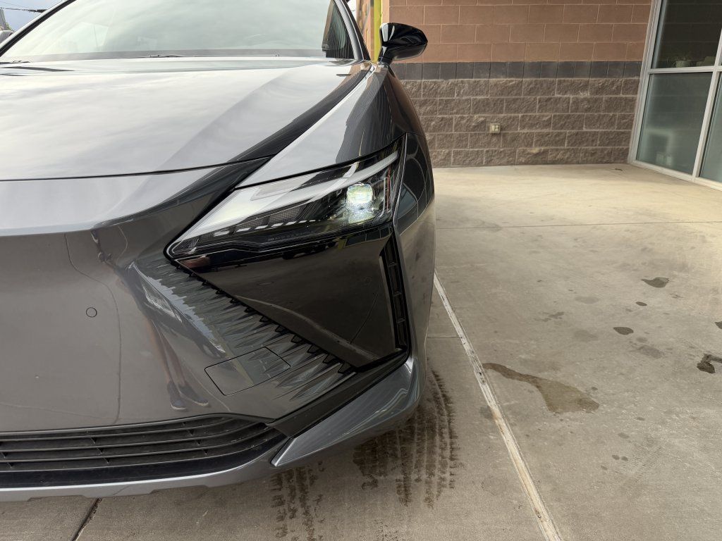 Used 2026 Lexus RZ 350e 2WD image 11