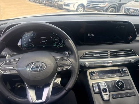 Used 2022 Hyundai Palisade Calligraphy FWD image 9