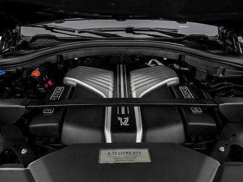 Used 2021 Rolls-Royce Cullinan AWD/4WD image 17
