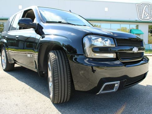 Used 2007 Chevrolet TrailBlazer SS image 32