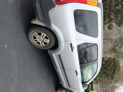 Used 2002 Honda CR-V EX image 8