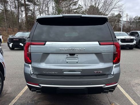 New 2026 GMC Yukon XL Denali w/ Advanced Technology Package image 3