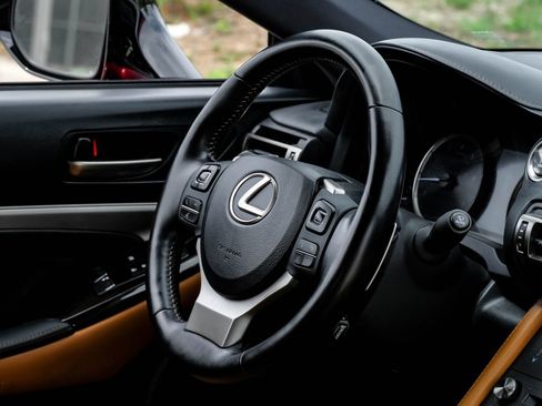 Used 2020 Lexus RC 350 w/ Premium Package RWD image 16