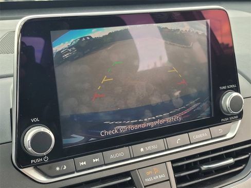 Used 2023 Nissan Altima 2.5 SR image 21