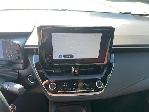 Used 2023 Toyota Corolla SE image 10