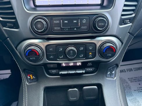 Used 2018 Chevrolet Tahoe LT image 17