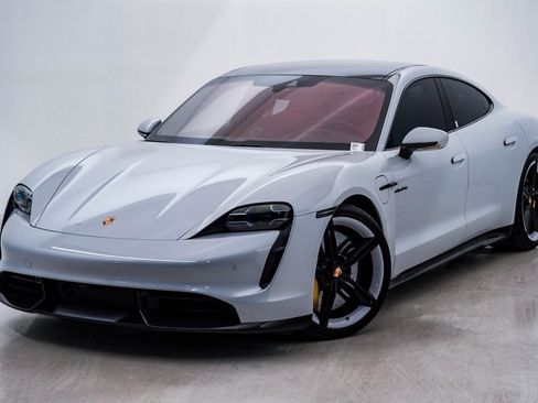 Used 2021 Porsche Taycan Turbo S image 3