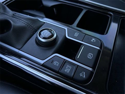 Used 2021 Kia Sorento SX image 22