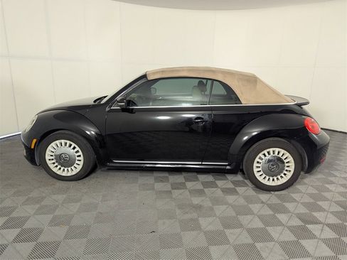 Used 2013 Volkswagen Beetle 2.5 image 28