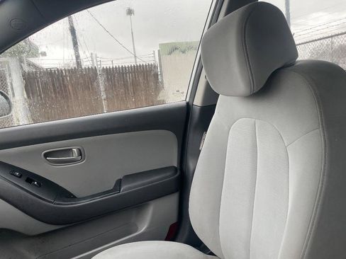 Used 2008 Hyundai Elantra GLS image 15