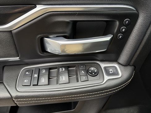Certified 2021 RAM 2500 Laramie AWD/4WD image 23