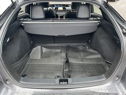 Certified 2022 Toyota Prius Limited image 6