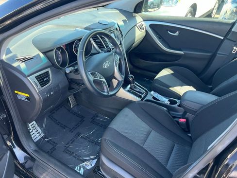Used 2016 Hyundai Elantra GT w/ Option Group 02 FWD image 12