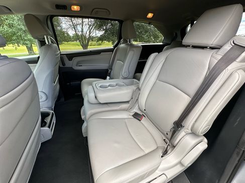 Used 2019 Honda Odyssey EX-L image 43