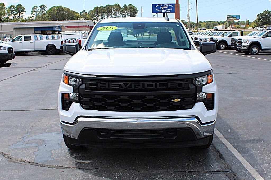 Used 2025 Chevrolet Silverado 1500 W/T RWD image 9
