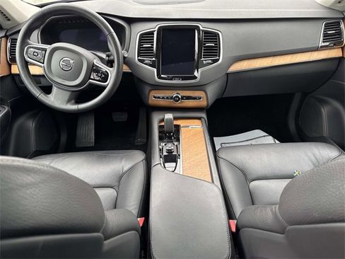 Used 2024 Volvo XC90 B6 Plus w/ Protection Package Premier image 14
