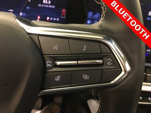 Used 2024 Chevrolet Equinox EV LT image 31