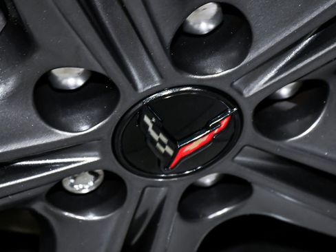 Used 2024 Chevrolet Corvette Stingray Preferred Conv w/ Z51 Performance Package RWD image 94